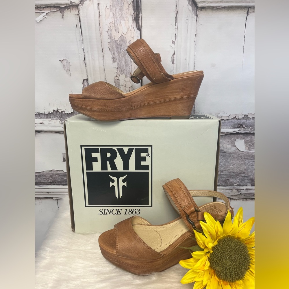 Frye Carlie Sling Wedge Sandals Size 9M